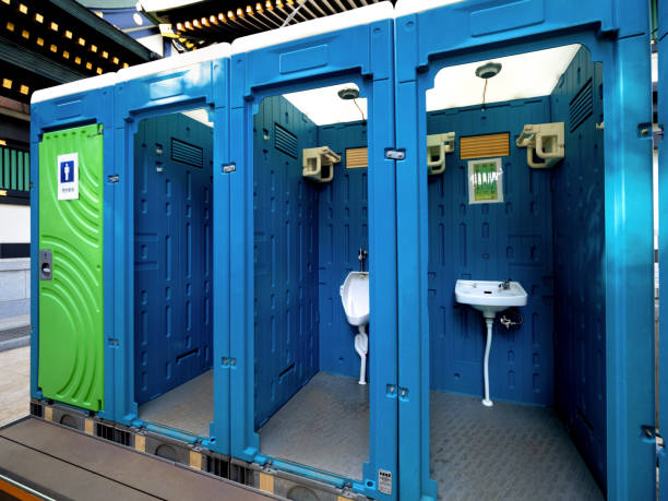 Best Temporary restroom rental  in Kirtland, OH